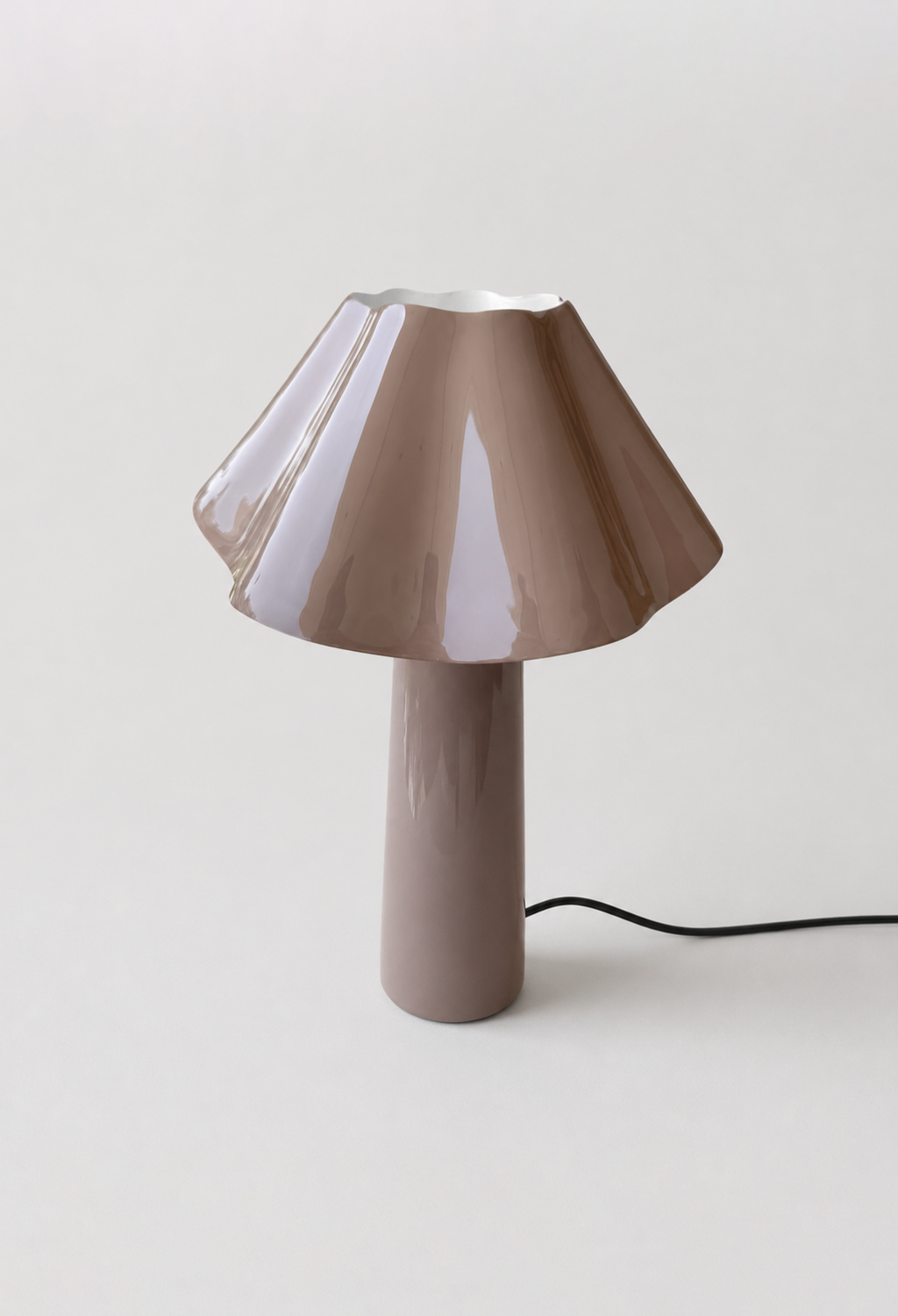 Ripple Muse — Cozy Walnut