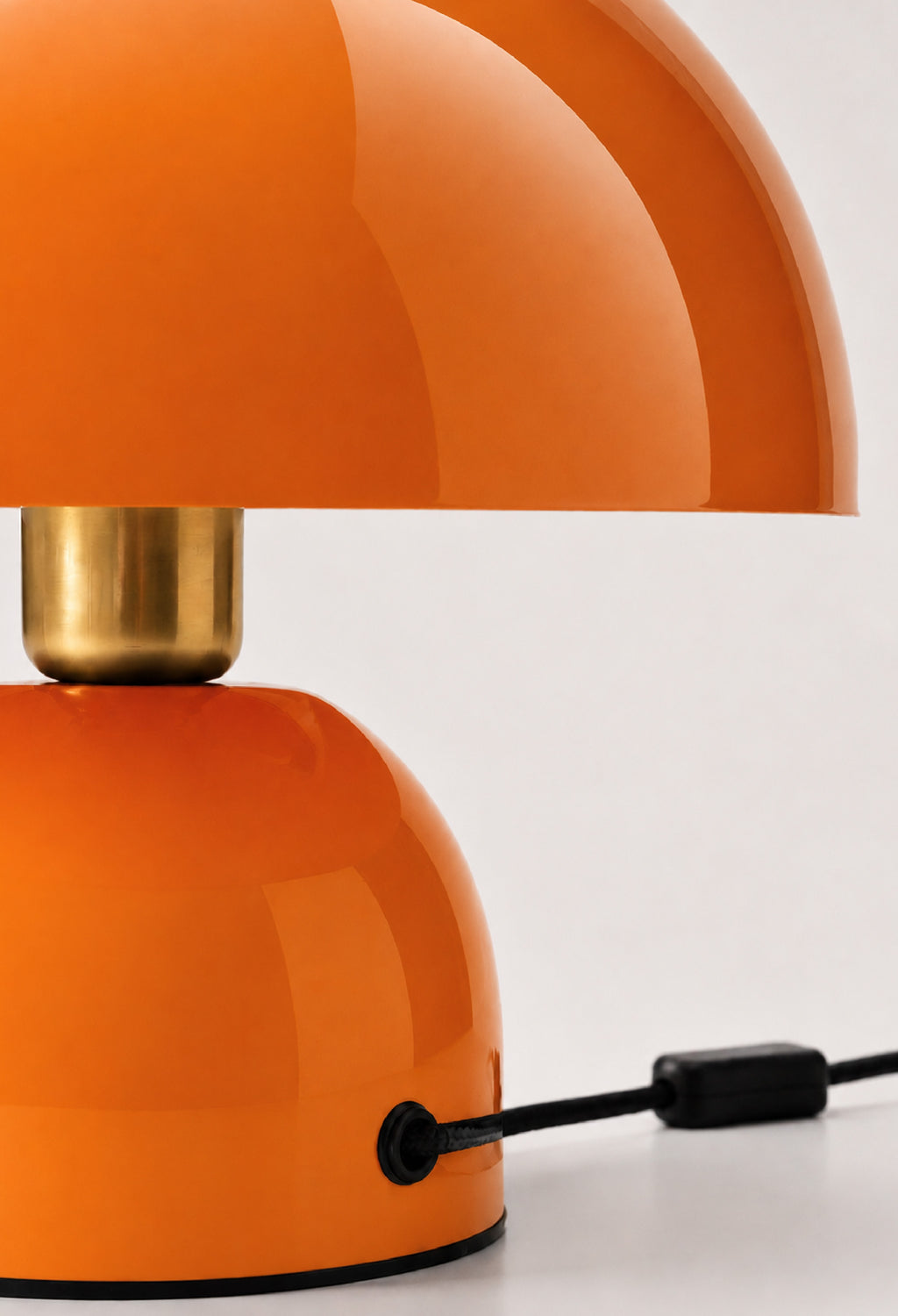 NOMI LAMP — TANGERINE