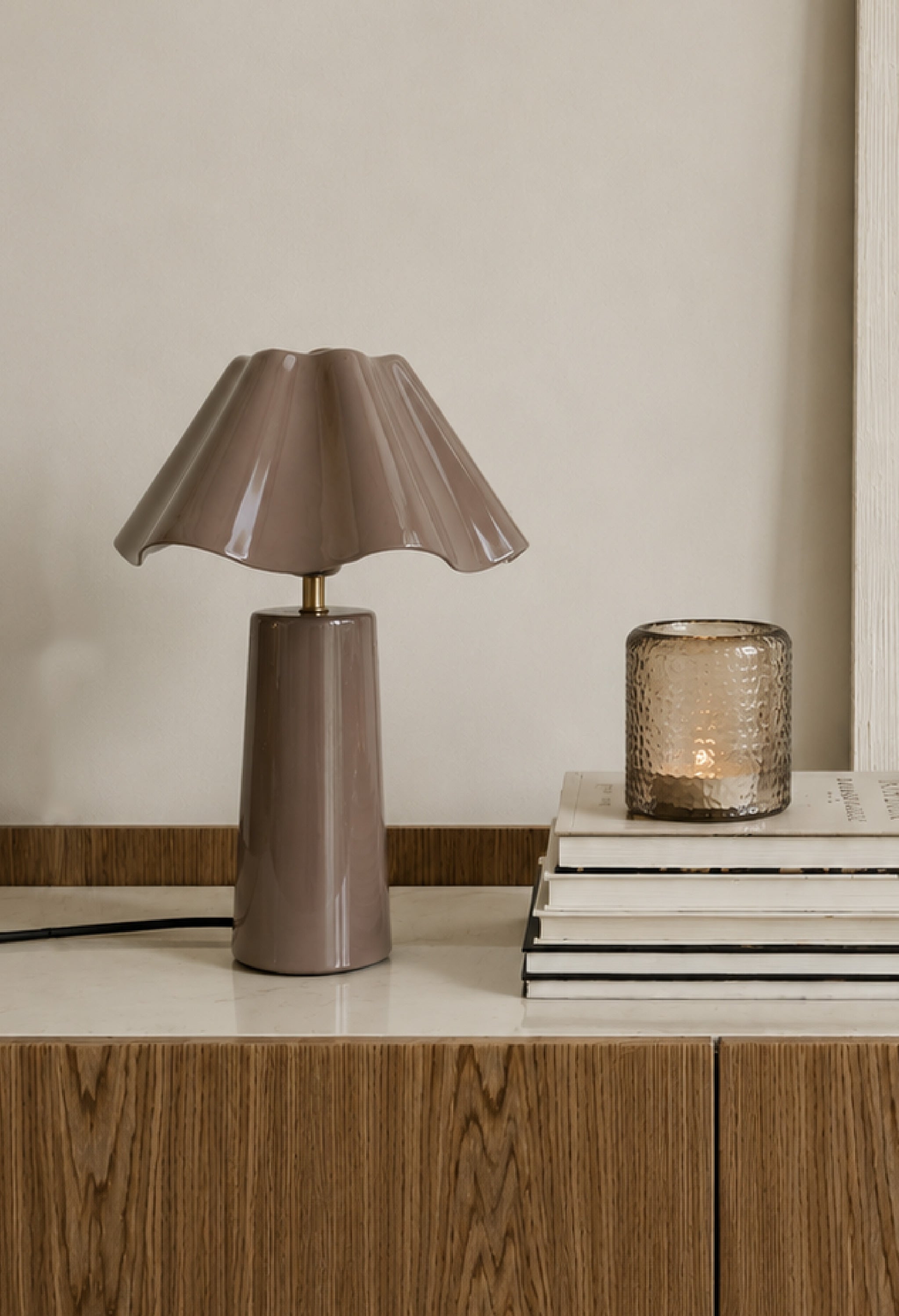 Ripple Muse — Cozy Walnut